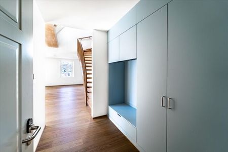 Exclusive living - two net rents + 6 months free parking space - Photo 2