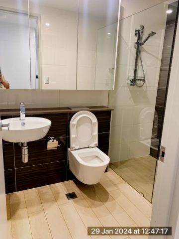 2 bed 2 bath+study - Photo 3