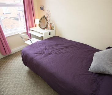 Mayville Place, Hyde Park, LS6 1NE, Leeds - Photo 3