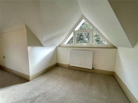 3 bedroom apartment to rent - Photo 2