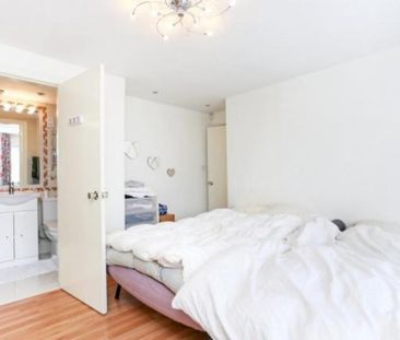 Heronsforde, Ealing, W13, London - Photo 6