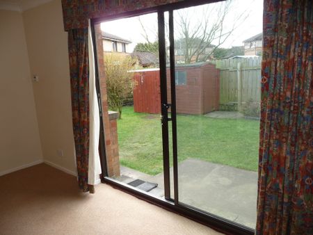 17 Grangewood road, Dundonald, Belfast, BT16 1GW - Photo 3