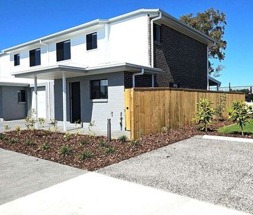 AVAILABLE 07/11/2025 - 3 BEDROOM - 2 BATHROOM - DUCTED AIR-CONDITIO... - Photo 5