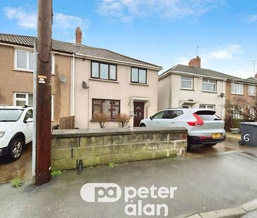 Ty Isaf Park Avenue, Risca, Newport, NP11 - Photo 3
