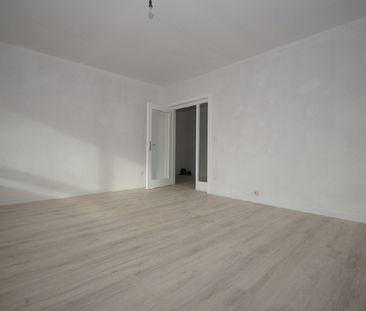 Familienfreundliche 4-Zimmer-Wohnung mit Balkon - Photo 3