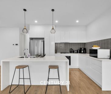 Family Residence in the Heart of Dandenong North - Photo 2