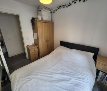 3 bedroom townhouse to rent - Photo 3