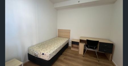 Fully Furnished 2 Bedrooms Apartment – Newly Renovated - Photo 5