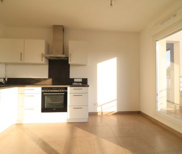 HETTANGE-GRANDE – Studio – Une pièce – Terrasse – Box en sous-sol - Photo 1