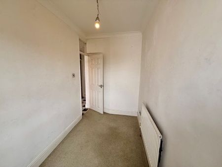 Roslyn Road, Redland - Photo 2