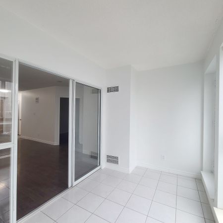 For Lease - 600 Queens Quay Unit# 206, Toronto, Ontario - Photo 4