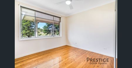 Modern Family Residence! - Photo 2