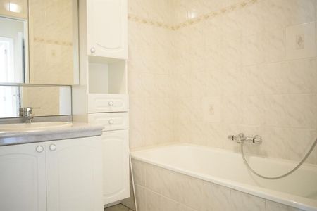 Appartement te huur in Berchem-Sainte-Agathe - Photo 5