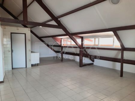 Location Appartement 1 pièce 58m² CAYENNE 97300 - Photo 5