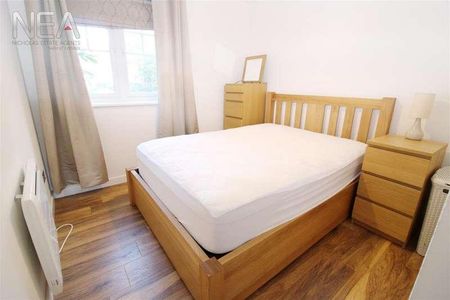 Simmonds Street, Holybrook, Reading, RG1 - Photo 2