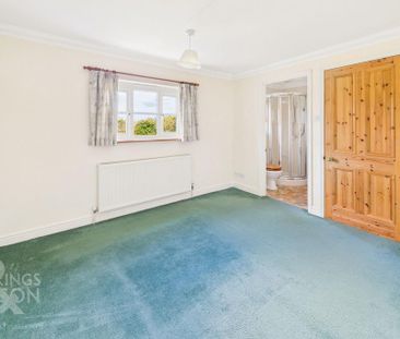 3 bedroom semi-detached house to rent - Photo 4