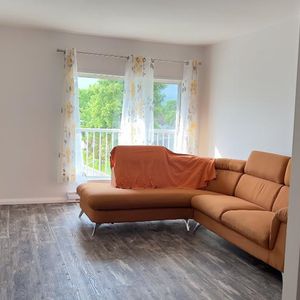 Un mois Gratuit. Bel appart libre quartier calme, sécuritaire. Centre Lévis. Rez de chaussée. - Photo 2