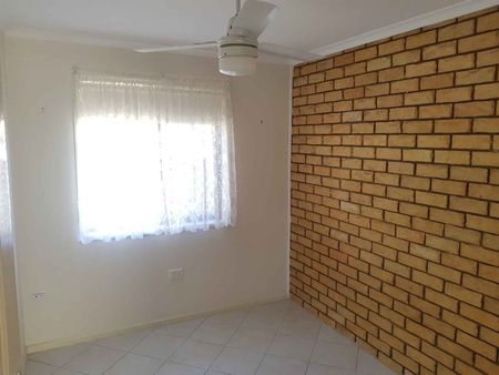 2/12 Charles Street Caboolture - Photo 3