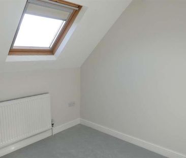 East Parade, Ilkley, LS29 - Photo 3