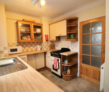 2 bedroom private hall to rent - Photo 6