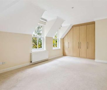 West Drive, Sonning, Berkshire, RG4 - Photo 1