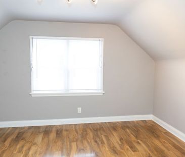 For Lease - 544 Ontario Street, St. Catharines, Ontario - Photo 5