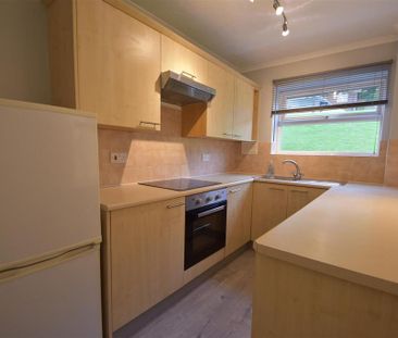 2 bedroom flat to rent - Photo 6