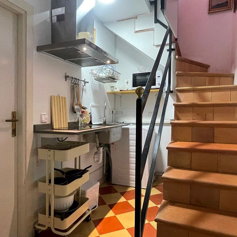 DISPONIBLE A PARTIR DE ENERO: Alquiler mensual , estudio con terraza y vistas a la Catedral de Palma. - Photo 1