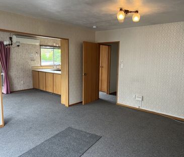 Belfast – Spacious 3 bedroom home, 2 x Heat pumps, Fully fenced sec... - Photo 6