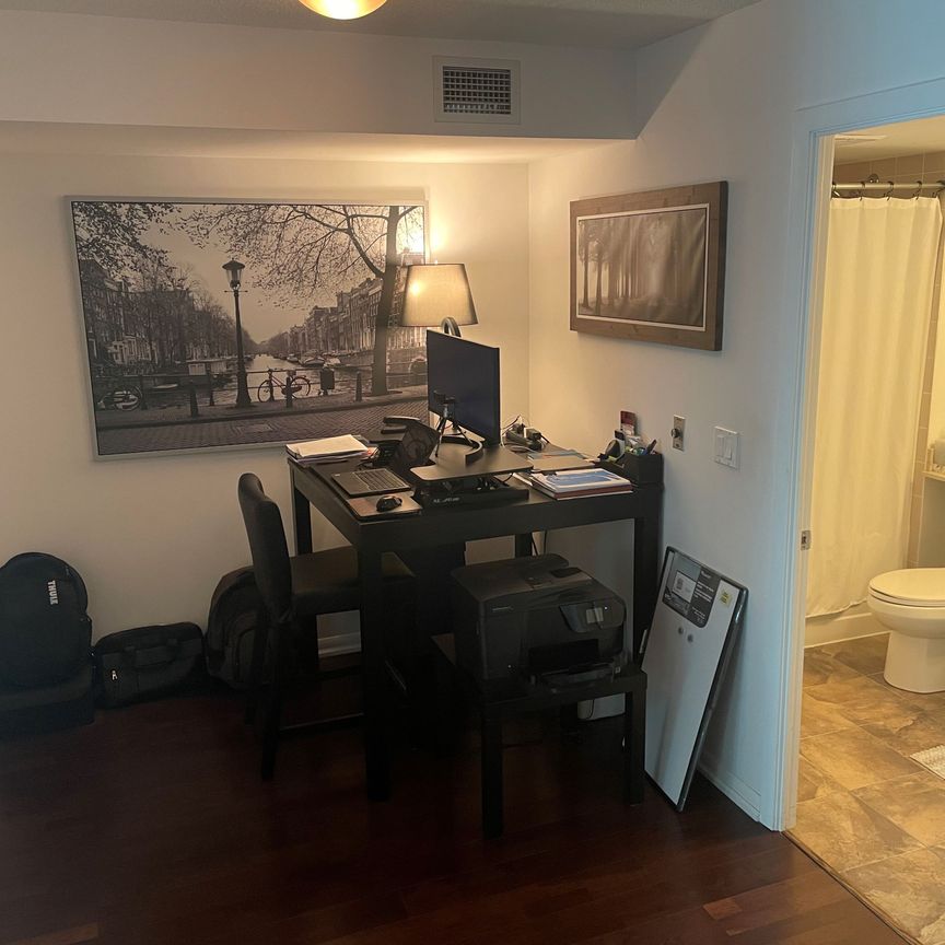 For Lease - 215 Fort York Boulevard Unit# 521, Toronto, Ontario - Photo 1