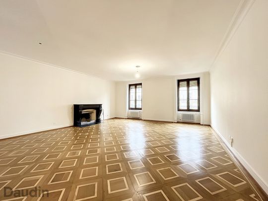 Appartement de 6 pièces dans le quartier Philosophes-Bastions - Foto 1