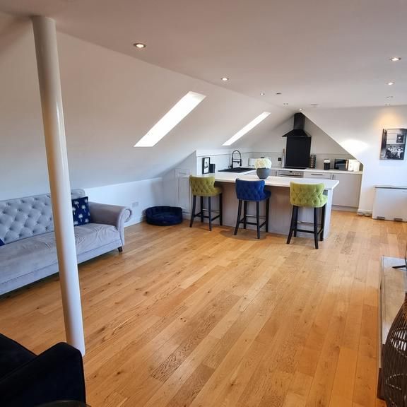 2 bedroom flat to rent - Photo 1