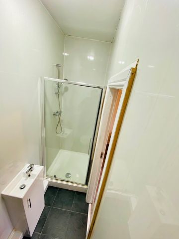 4 Bed Terraced House, Westwood Road, CV5 - Photo 5