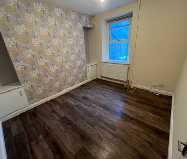 Ravenhill Road, Ravenhill, Swansea, SA5 5AW - Photo 6