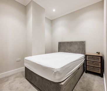 Surrey Street, Norwich - Photo 5