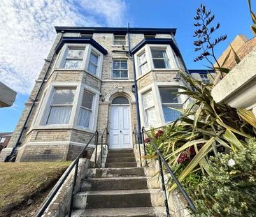 Flat, West Street, Scarborough, YO11 - Photo 4