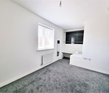 1 BED Apartment To rent - Photo 1