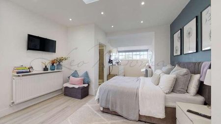 Holmdale Gardens, Hendon, NW4 - Photo 3