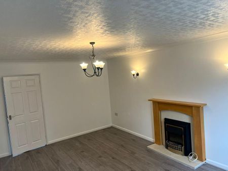 3 bedroom terraced house to rent - Photo 2
