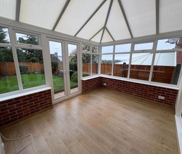 3 bedroom semi-detached house to rent - Photo 1