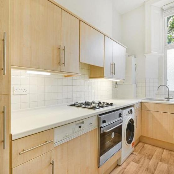 Circus Road, NW8, London - Photo 1
