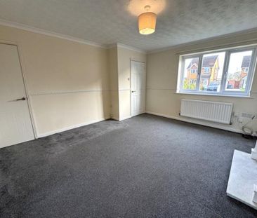 3 Bedroom Semi Detached To Let - Photo 2