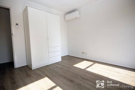 Renovated 3-Bedroom Home in Prime Cranbourne Location - Photo 3