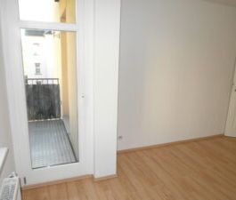 Jahnstr. 34, Wohnung 3 ~~~ Balkon, Bad mit Wanne, Abstellraum, Haus mit Aufzug - Foto 5