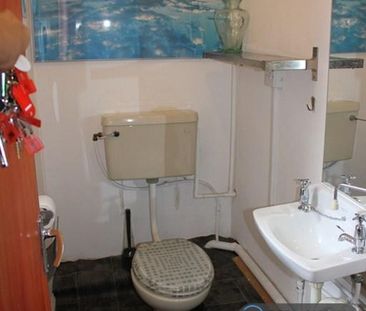 Studio to rent - Photo 6