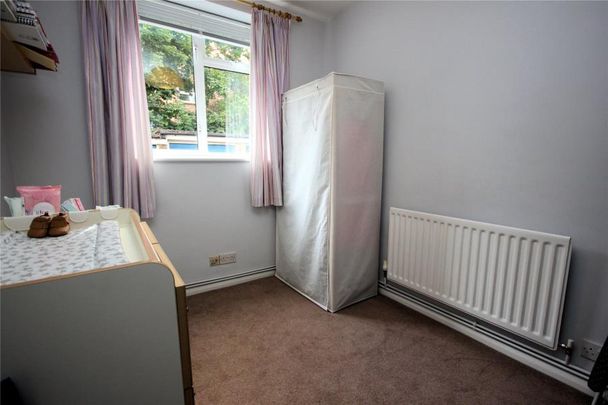 Effingham Court, Woking, Surrey, GU22 - Photo 1