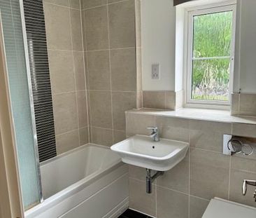 Room in a Shared House, Oxleigh Way, BS34 - Photo 5