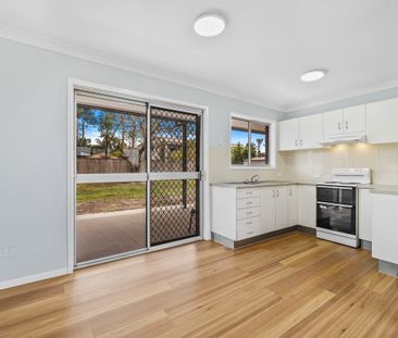 Step into comfort and style with this beautifully refreshed home! - Photo 4