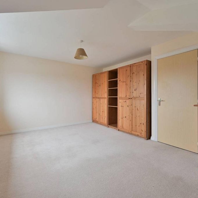 4 bedroom terraced house to rent - Photo 1