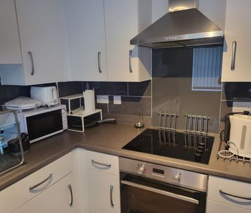 2 Bed Flat, Hammond House, CV6 - Photo 1